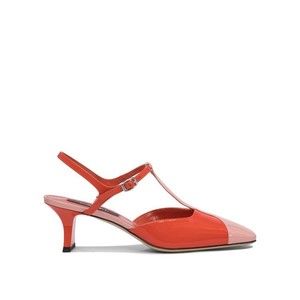 Carel Paris Pointed Toe T-Strap Sandals - NWT